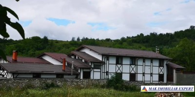 vilapensiune-cu-12-camere-si-teren-de-2000-mp-de-vanzare-in-campulung-muscel-arges-1