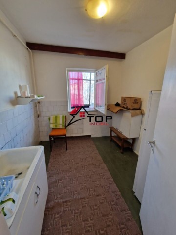 apartament-cu-3-camere-decomandat-dacia-3