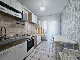 apartament-cu-3-camere-decomandate-cetate-1