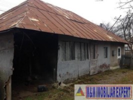 casa-4-camere-teren-3000-mp-de-vanzare-in-harsesti-arges-ideala-pentru-locuinta-de-familie-2