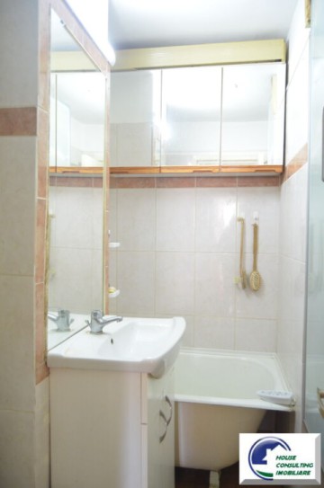 apartament-cu-2-cameresinaia-1-mai-3