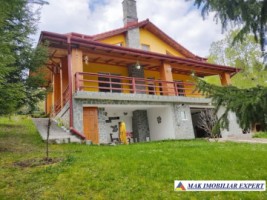 vila-cu-6-camere-si-teren-de-1512-mpde-vanzare-rucar-arges-1
