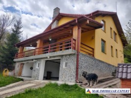 vila-cu-6-camere-si-teren-de-1512-mpde-vanzare-rucar-arges-2