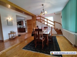 vila-cu-6-camere-si-teren-de-1512-mpde-vanzare-rucar-arges-7