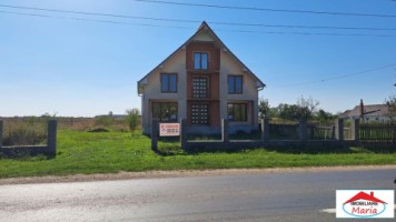 casa-in-cionchesti-cu-teren-22-ari
