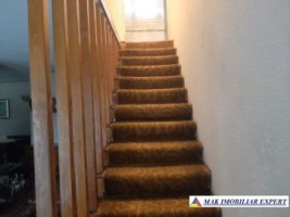 vila-stil-cabana-montana-5-camere-teren-1500-mp-de-vanzare-in-centru-campulung-muscel-arges-40