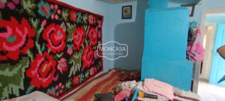 casa-batraneasca-cu-2-camere-in-com-curtesti-satbaiceni-teren-7169-mp-2