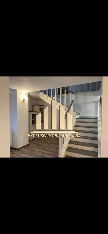 apartament-cu-3-camere-de-vanzare-centru-1