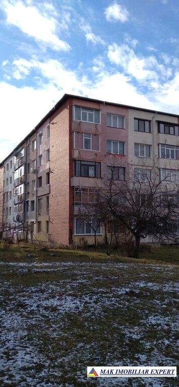 gasca-zurli-apartament-2-camere-cf1-et-44-campulung