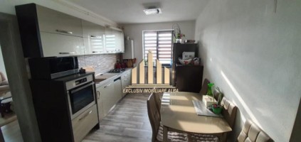 apartament-cu-4-camere-de-vanzare-ampoi-2-1