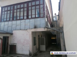 vila-stil-cu-7-camere-si-teren-de-337-mp-de-vanzare-in-centru-campulung-muscel-arges-ideala-pentru-locuinta-de-familie-sau-investitie-5