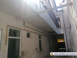 vila-stil-cu-7-camere-si-teren-de-337-mp-de-vanzare-in-centru-campulung-muscel-arges-ideala-pentru-locuinta-de-familie-sau-investitie-27