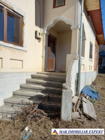 vila-3-5-camere-teren-550-mp-dragoslavele-4