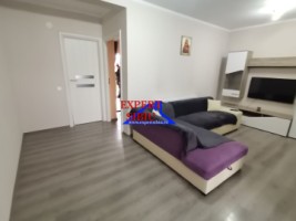 inchiriez-ap2-camere-decomandat-cu-terasa-10-mpzona-calea-cisnadiei-3