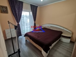 inchiriez-ap2-camere-decomandat-cu-terasa-10-mpzona-calea-cisnadiei-4