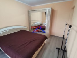 inchiriez-ap2-camere-decomandat-cu-terasa-10-mpzona-calea-cisnadiei-5