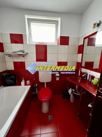 ocazie-casa-p-e-de-vanzare-in-alba-iulia-zona-centru-cu-toate-utilitatile-si-strada-asfaltata-6