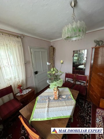 casa-3-camere-teren-637-mp-de-vanzare-in-cetateni-arges-ideala-pentru-locuinta-de-familie-4