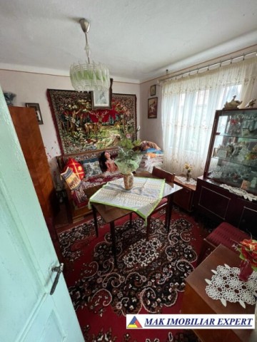 casa-3-camere-teren-637-mp-de-vanzare-in-cetateni-arges-ideala-pentru-locuinta-de-familie-5