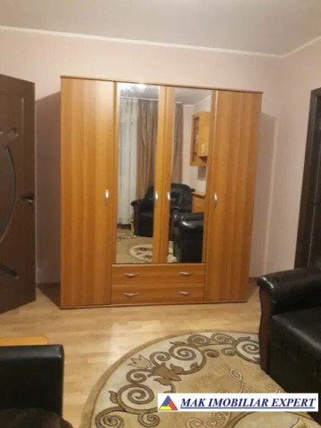 apartament-cu-2-camere-confort-1-etaj-4-de-inchiriat-in-campulung-muscel-arges-ideal-pentru-locuinta-de-familie-3