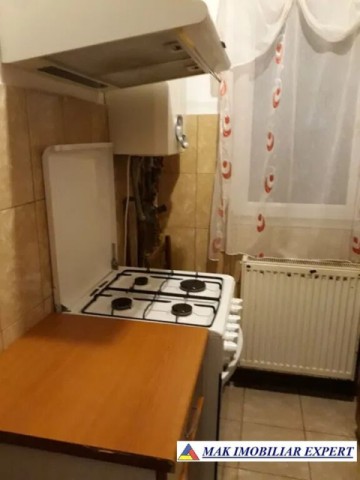 apartament-cu-2-camere-confort-1-etaj-4-de-inchiriat-in-campulung-muscel-arges-ideal-pentru-locuinta-de-familie-6