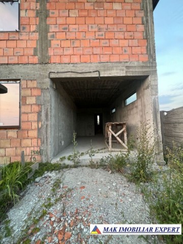 vila-la-rosu-4-camere-teren-420-mp-de-vanzare-in-domnesti-arges-oportunitate-de-personalizare-6