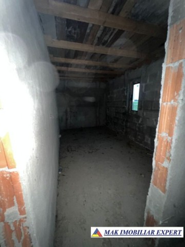 vila-la-rosu-4-camere-teren-420-mp-de-vanzare-in-domnesti-arges-oportunitate-de-personalizare-16