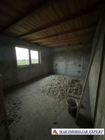 vila-la-rosu-4-camere-teren-420-mp-de-vanzare-in-domnesti-arges-oportunitate-de-personalizare-20