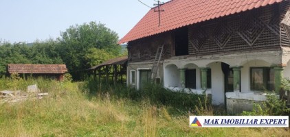 vila-spatioasa-8-camere-teren-2500-mp-de-vanzare-in-hartesti-arges-investitie-ideala-7