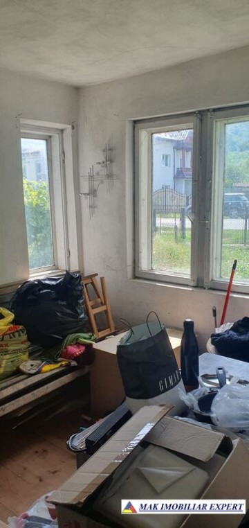 vila-spatioasa-8-camere-teren-2500-mp-de-vanzare-in-hartesti-arges-investitie-ideala-10