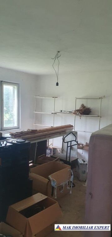 vila-spatioasa-8-camere-teren-2500-mp-de-vanzare-in-hartesti-arges-investitie-ideala-13
