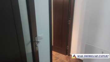 vila-cu-6-camere-si-teren-de-900-mp-voinesti-leresti-arges-23