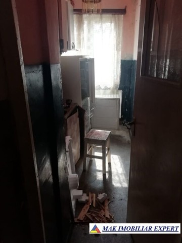 apartament-2-camere-confort-2-etaj-2-din-4-campulung-muscel-visoi-arges-10