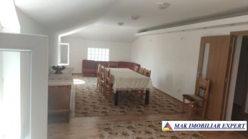 vila-cu-6-camere-si-teren-de-900-mp-voinesti-leresti-arges-44