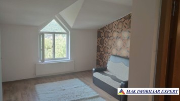vila-cu-6-camere-si-teren-de-900-mp-voinesti-leresti-arges-45