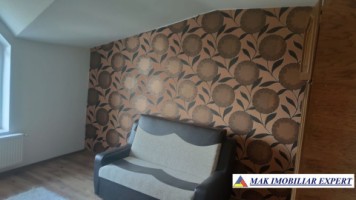 vila-cu-6-camere-si-teren-de-900-mp-voinesti-leresti-arges-19