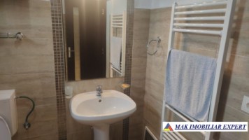 vila-cu-6-camere-si-teren-de-900-mp-voinesti-leresti-arges-59