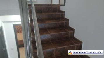 vila-cu-6-camere-si-teren-de-900-mp-voinesti-leresti-arges-55