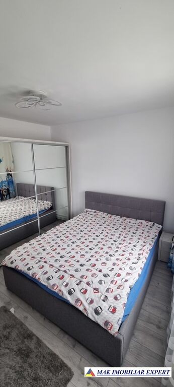 apartament-2-camere-de-vanzare-in-campulung-confort-1-etaj-34-1