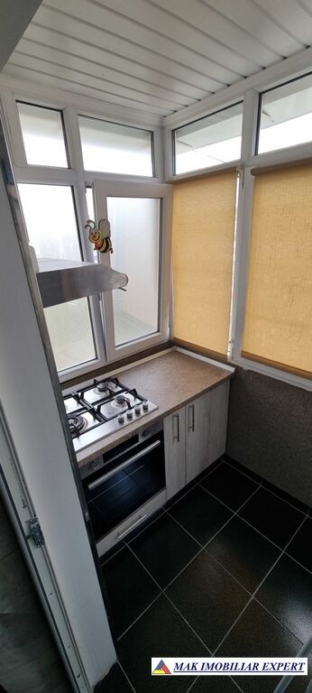 apartament-2-camere-de-vanzare-in-campulung-confort-1-etaj-34-4