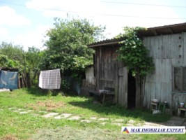 casa-3-camere-teren-6731-mp-de-vanzare-in-titesti-arges-9