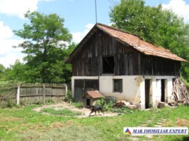 casa-3-camere-teren-6731-mp-de-vanzare-in-titesti-arges-10