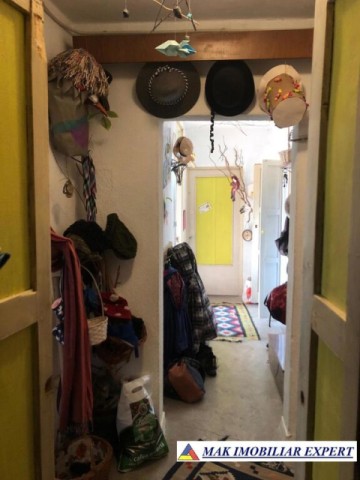 gasca-zurli-apartament-2-camere-cf-1-et-34-campulung-3