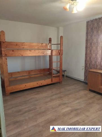 gasca-zurli-apartament-2-camere-cf-1-et-34-campulung-2