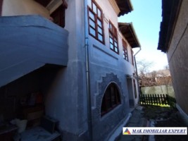 vila-stil-4-camere-teren-260-mp-de-vanzare-in-centru-campulung-muscel-arges-3