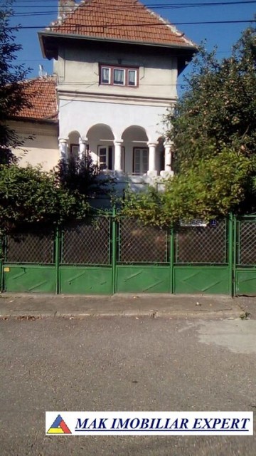 vila-stil-4-camere-teren-260-mp-de-vanzare-in-centru-campulung-muscel-arges-1