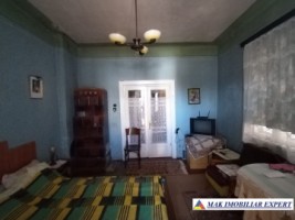 vila-stil-4-camere-teren-260-mp-de-vanzare-in-centru-campulung-muscel-arges-8