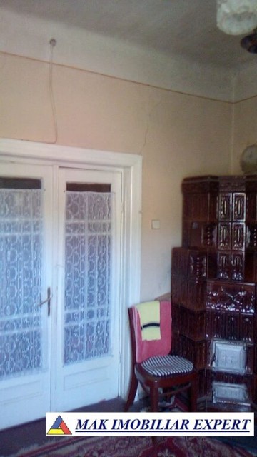 vila-stil-4-camere-teren-260-mp-de-vanzare-in-centru-campulung-muscel-arges-18