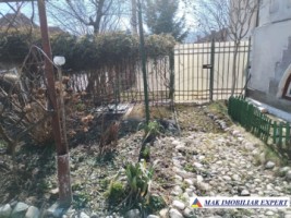 vila-stil-4-camere-teren-260-mp-de-vanzare-in-centru-campulung-muscel-arges-32