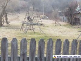teren-intravilan-2571-mp-de-vanzare-in-aninoasa-1